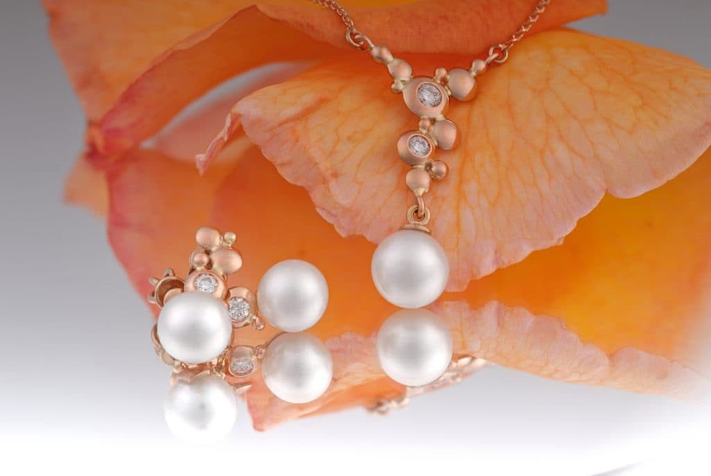Perlový náhrdelník s diamanty - 3